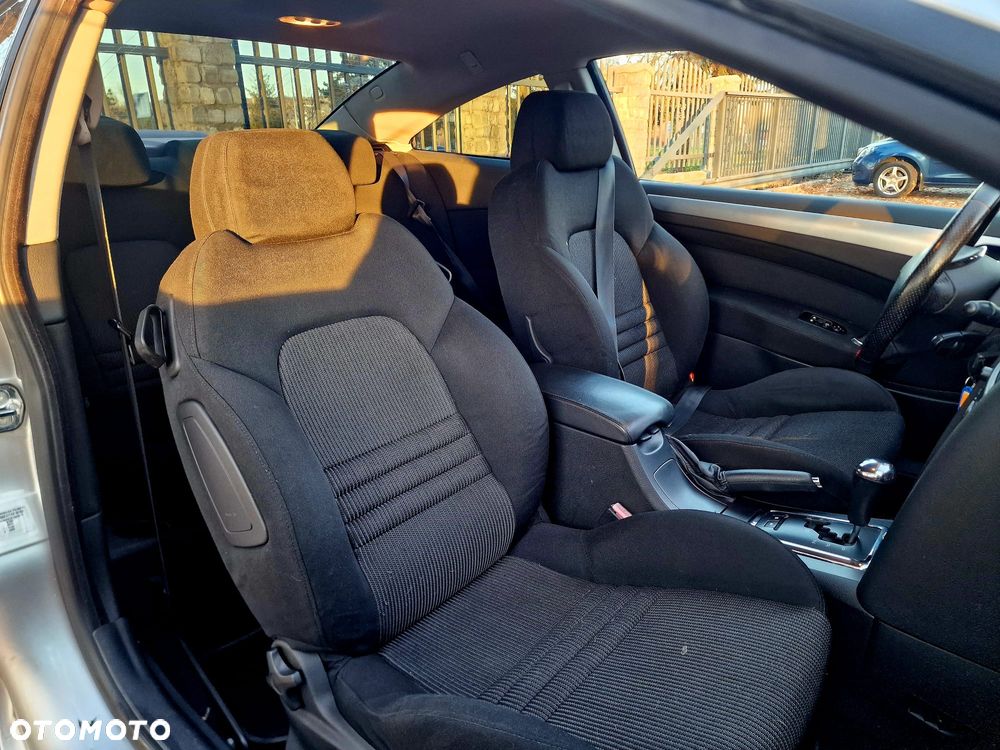 Peugeot 407 V6 HDi FAP 205 Sport - 20