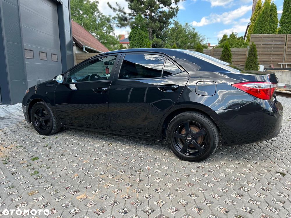 Toyota Corolla 1.8 LE - 5