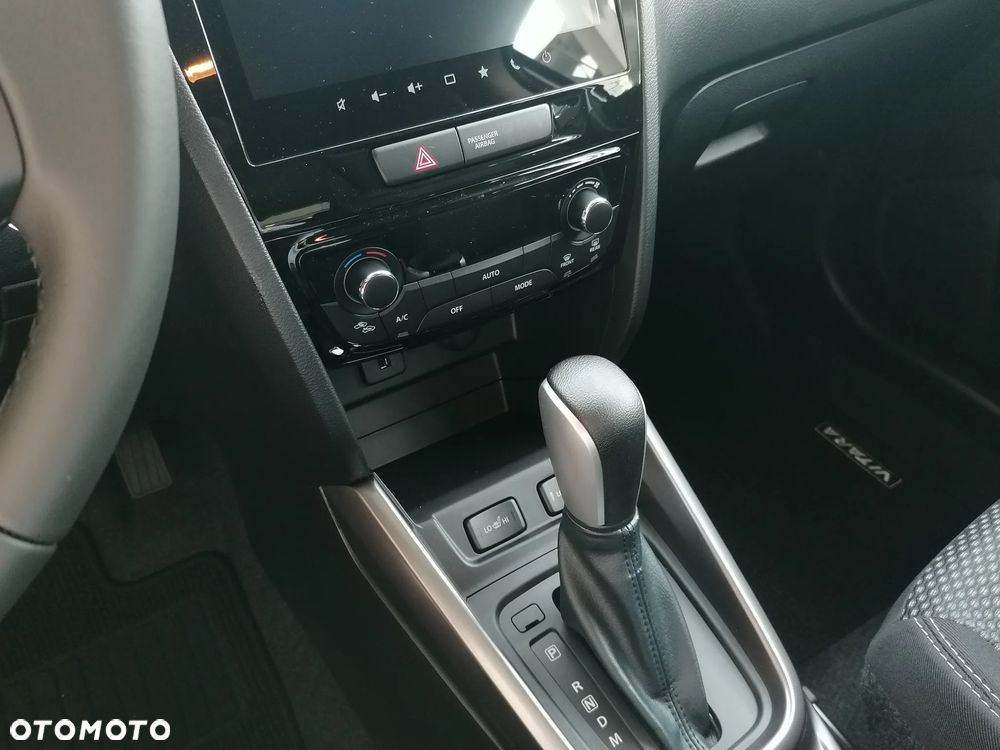 Suzuki Vitara 1.4 Boosterjet mHEV Premium Plus 2WD - 8