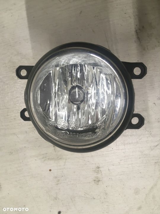 TOYOTA AVENSIS T25 LIFT YARIS II AURIS LEWY VALEO - 1