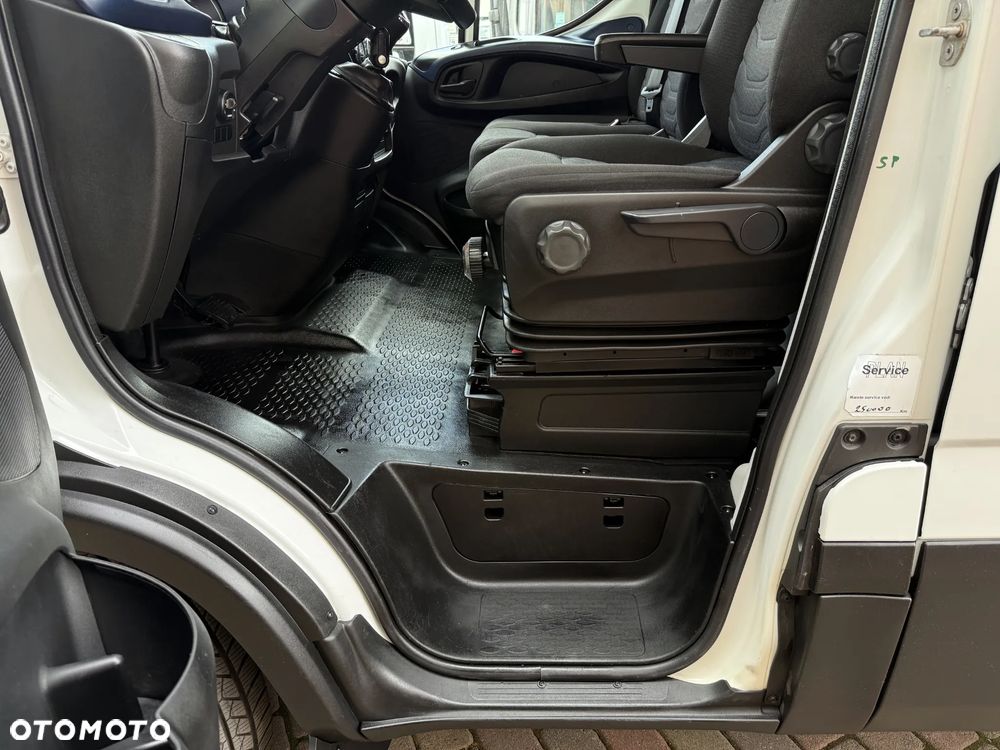 Iveco Daily L3H2 HI-MATIC - 32