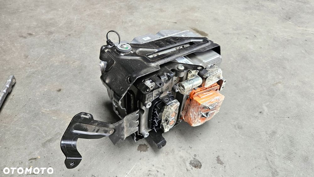 moduł konwenter sterownik inwerter hybryda bmw g30 8740389 - 1