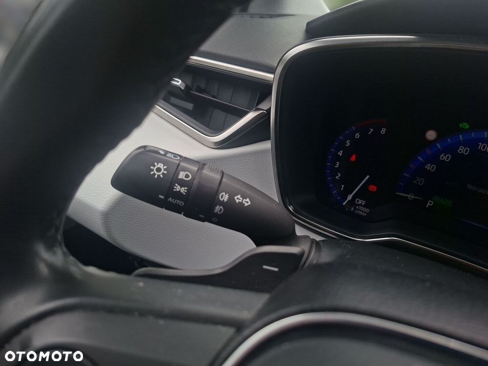 Toyota Corolla 2.0 Hybrid Comfort - 19