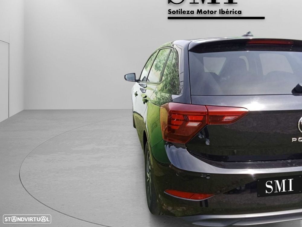 VW Polo 1.0 TSI Urban DSG - 10