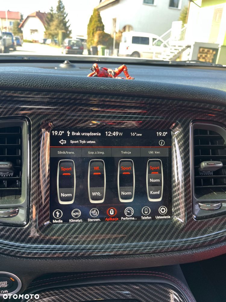 Dodge Challenger 5.7 R/T - 25