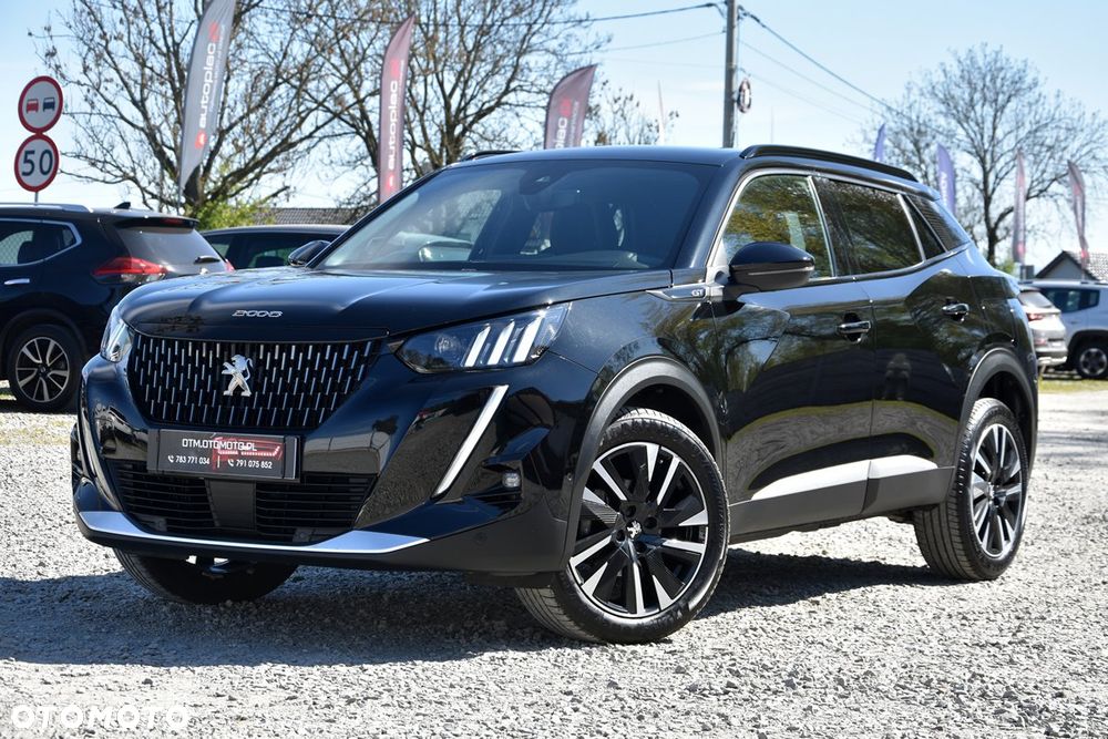 Peugeot 2008 PureTech 130 EAT8 GT - 6