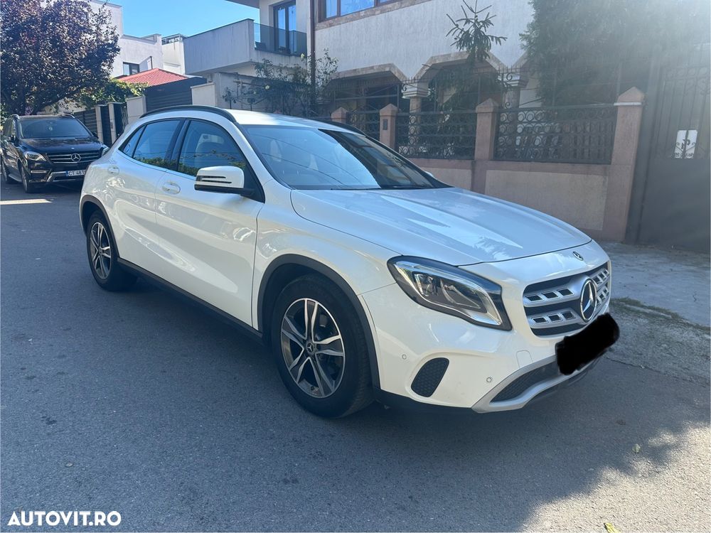 Mercedes-Benz GLA - 2