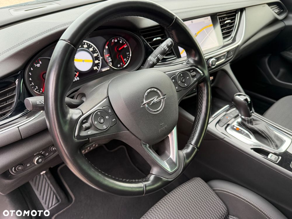 Opel Insignia - 23