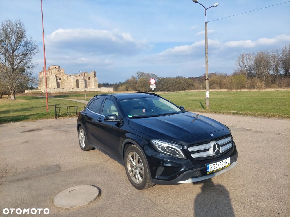 Mercedes-Benz GLA 200 Edition 1 - 8