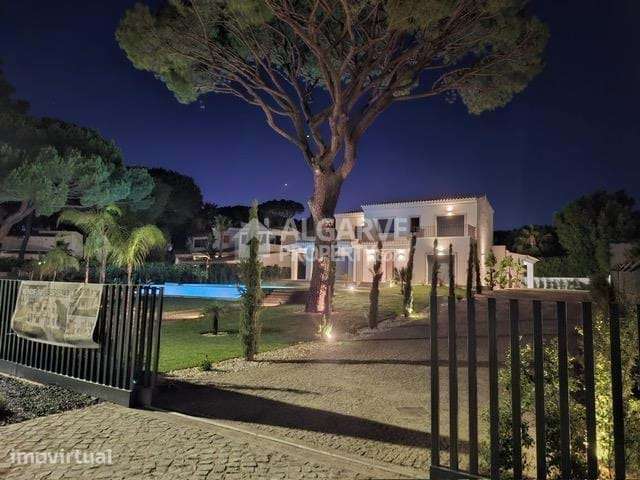 Vivenda V4 de Luxo junto ao golfe em Vilamoura, Algarve - Grande imagem: 2/42