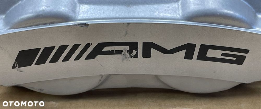 4 MERCEDES C-KLASA W 205 AMG ZACISK HAMULCOWY PRAWY PRZÓD - 16