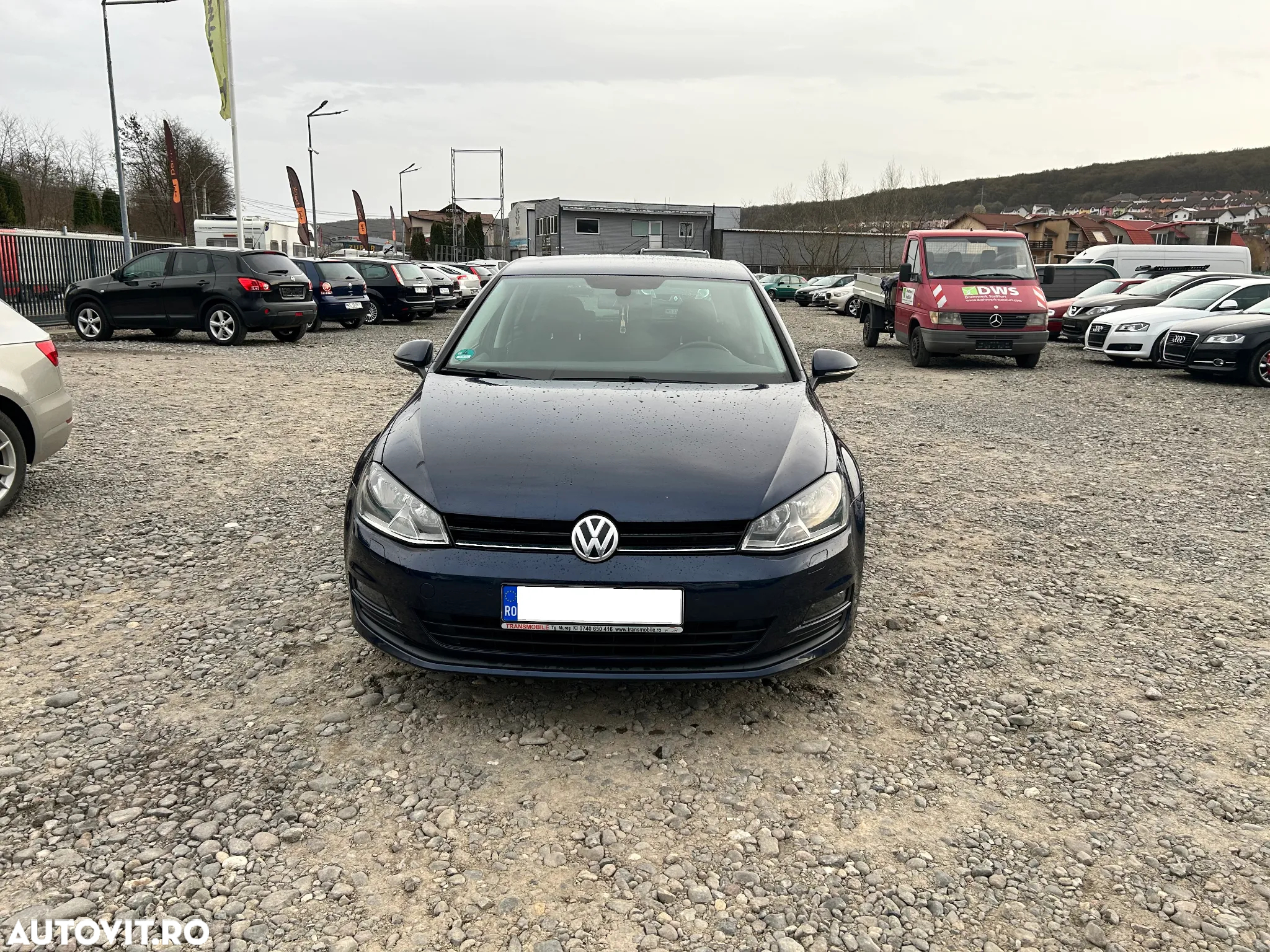 Volkswagen Golf 2.0 TDI BMT Comfortline - 9