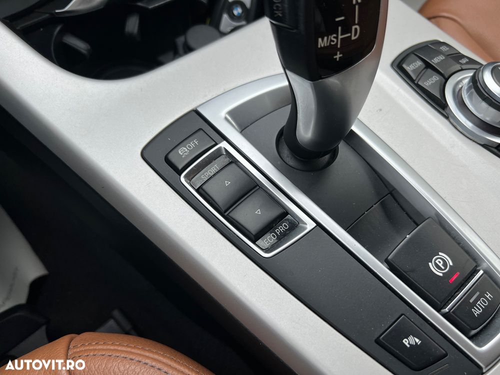 BMW X3 sDrive18d AT MHEV - 16