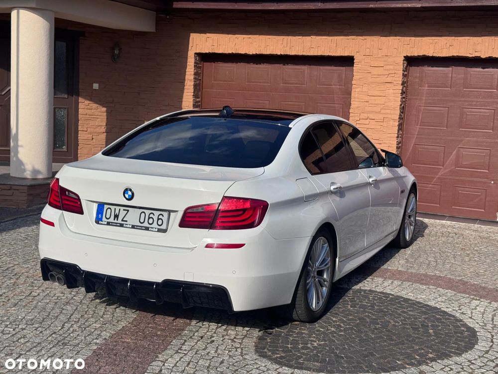 BMW Seria 5 520d Sport-Aut - 3