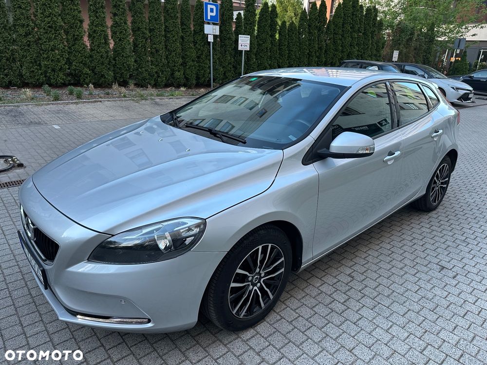 Volvo V40 - 15