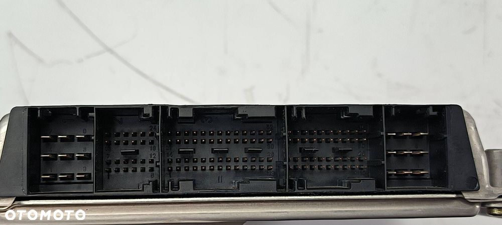 KOMPUTER SILNIKA ECU LANCIA LYBRA 0281010002 - 3