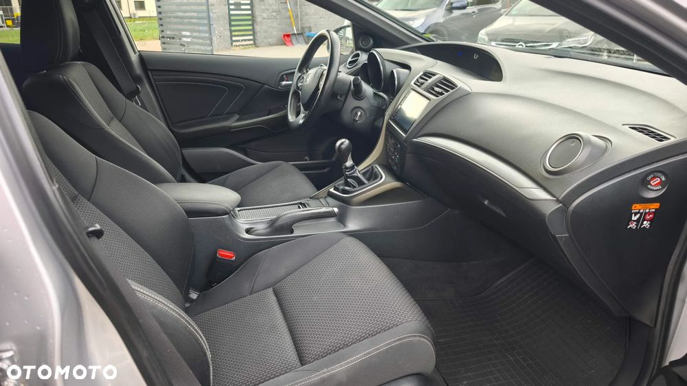 Honda Civic 1.8 i-VTEC Sport - 7
