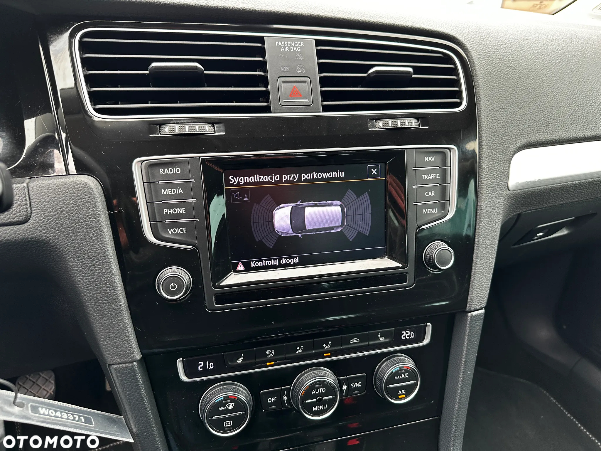 Volkswagen Golf - 13