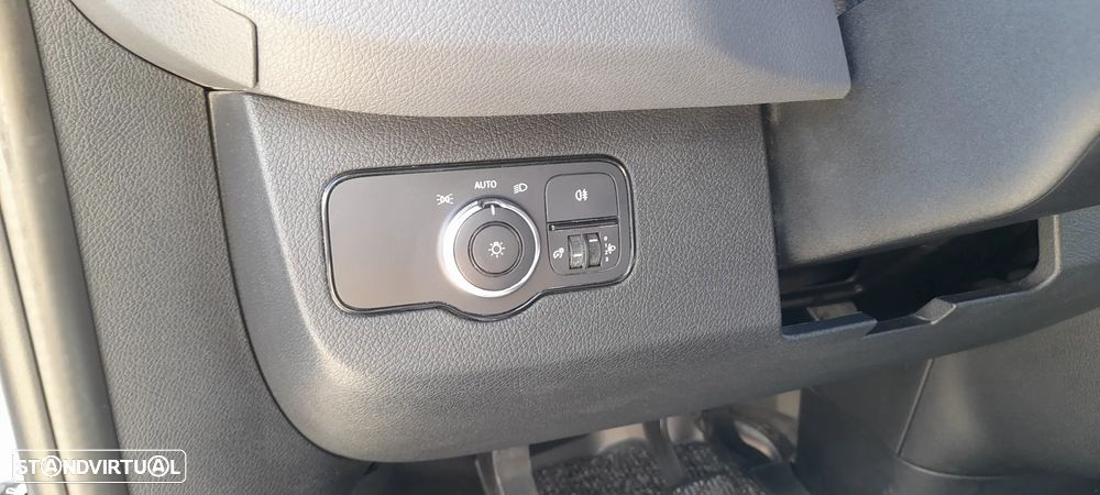 Mercedes-Benz SPRINTER 315 CDI CH CD 7 LUGARES NACIONAL - 28