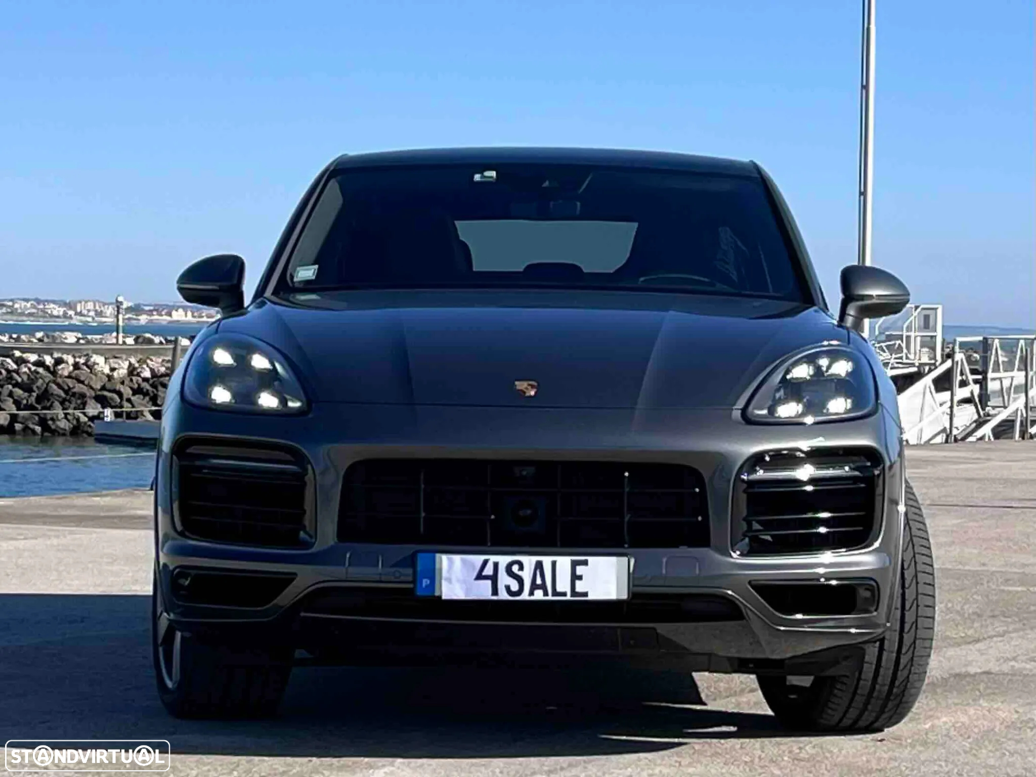 Porsche Cayenne Coupé E-Hybrid - 27