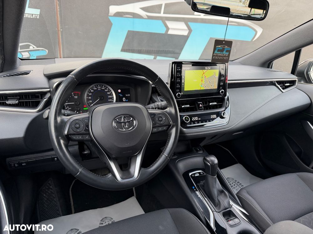 Toyota Corolla 1.8 HSD Dynamic - 11