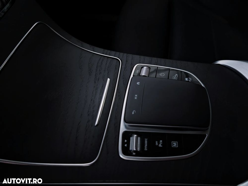 Mercedes-Benz GLC 300 de 4Matic 9G-TRONIC - 24