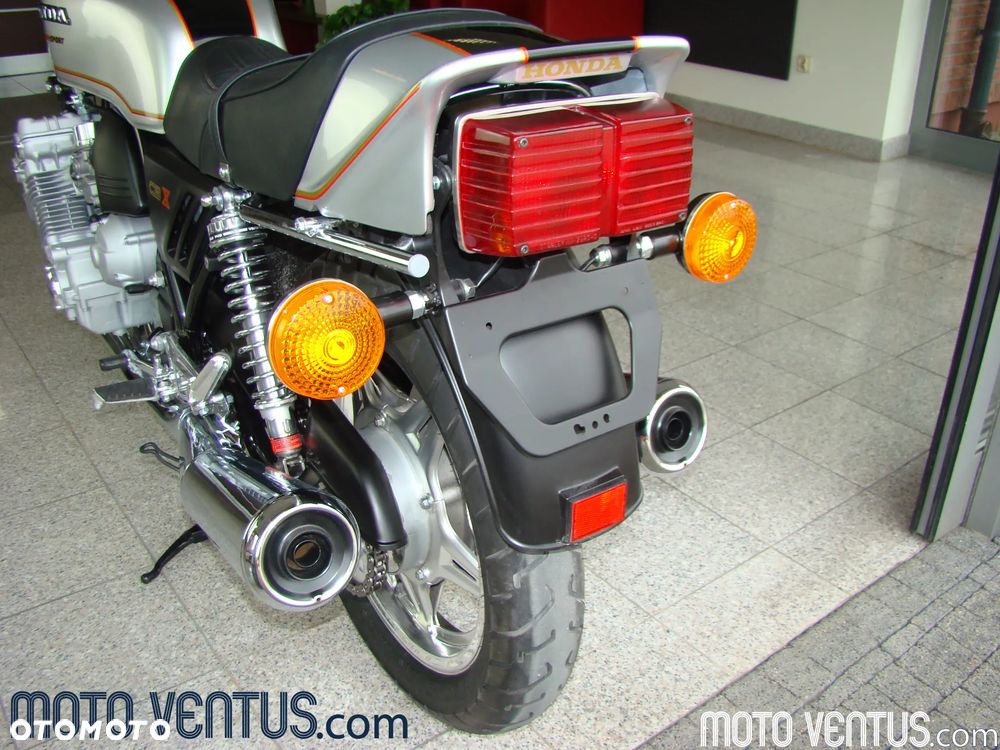 Honda CBX - 18