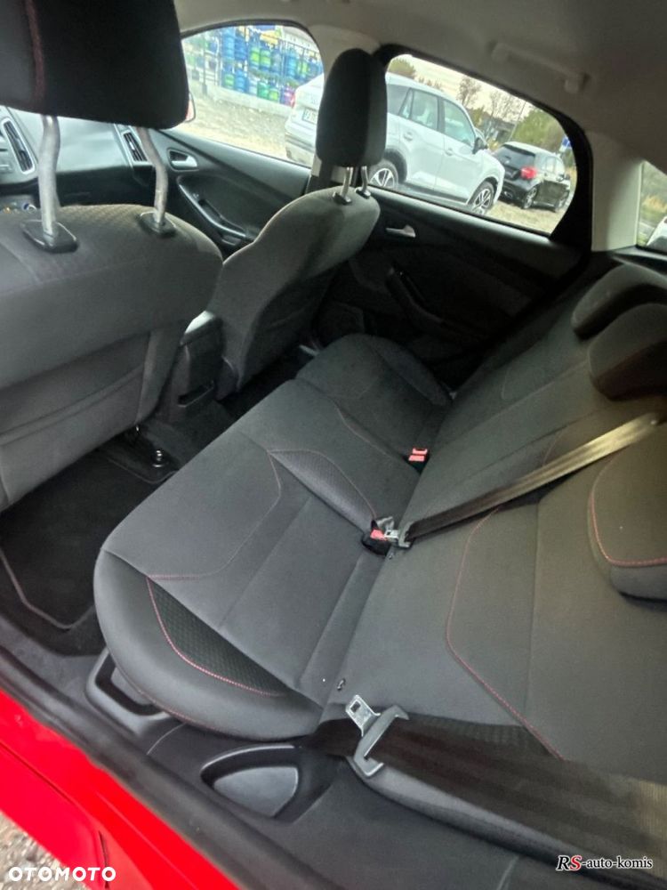 Ford Focus - 31