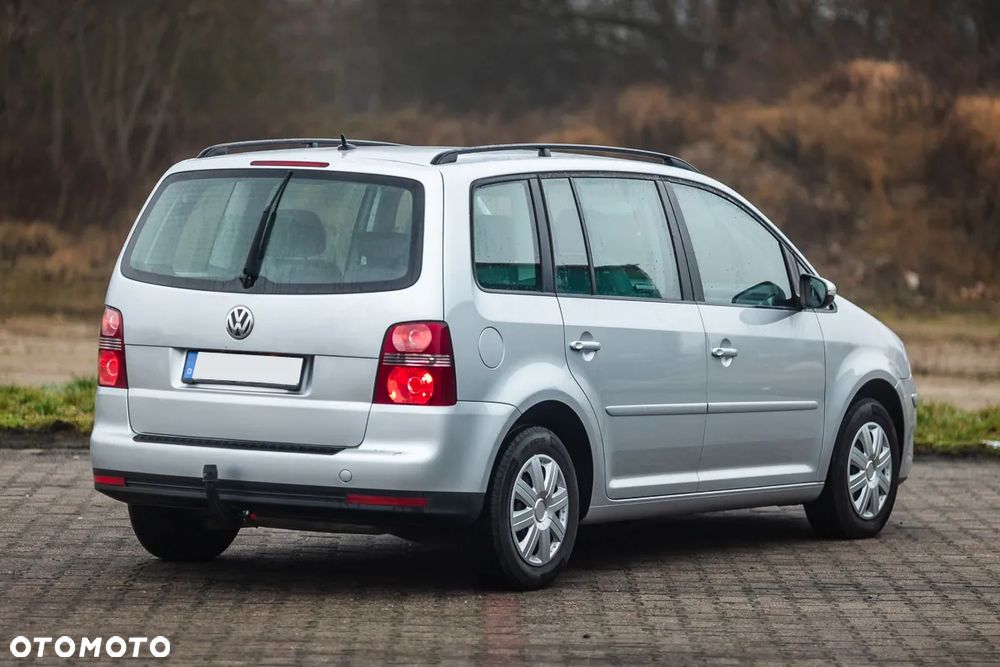 Volkswagen Touran 1.4 TSI Comfortline - 10
