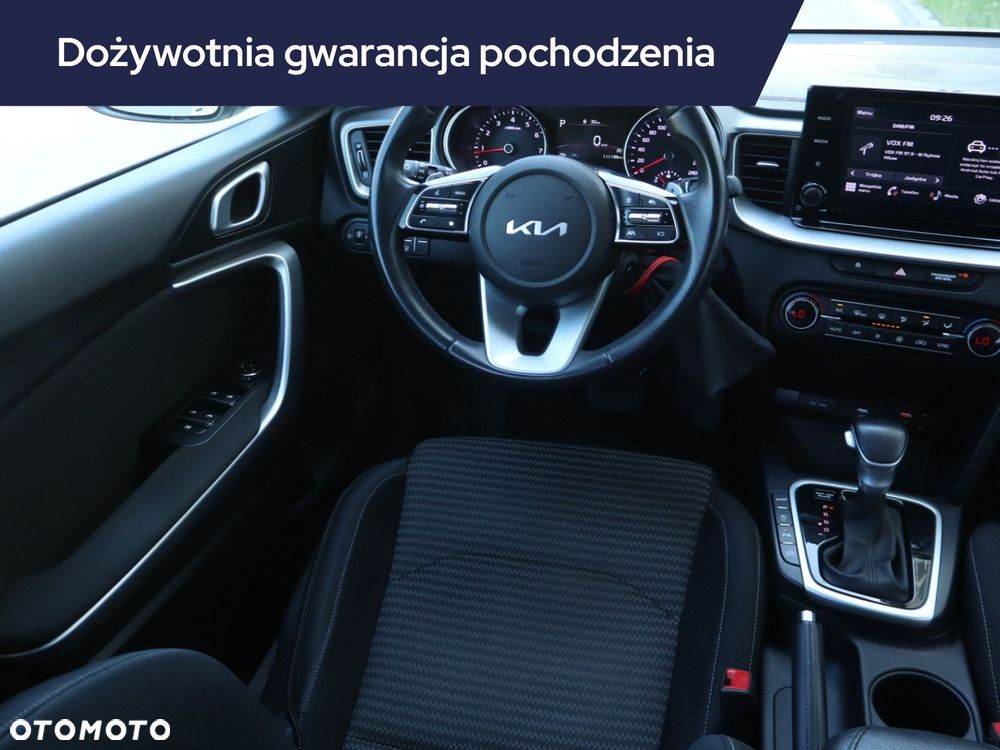 Kia Ceed - 9