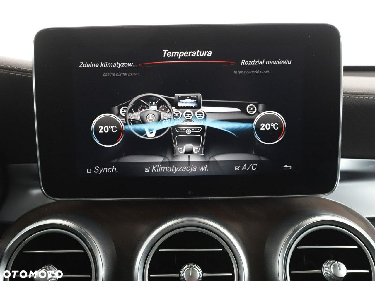 Mercedes-Benz GLC - 28