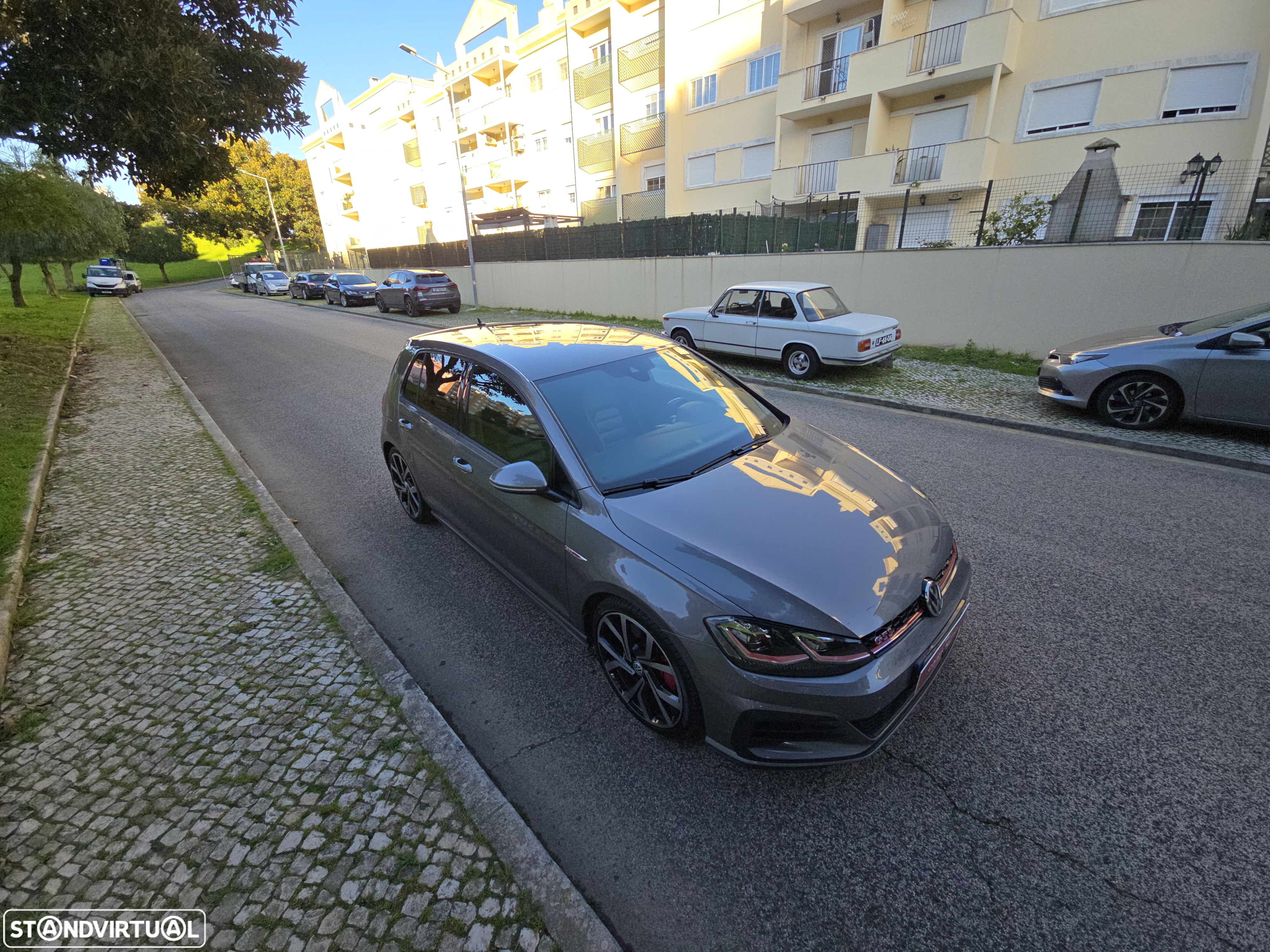 VW Golf 2.0 TSI GTI DSG Performance - 36