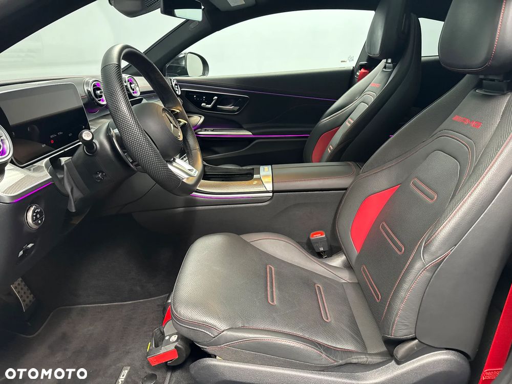 2025 Mercedes-Benz CLE AMG 53 mHEV 4-Matic+, photograph 12
