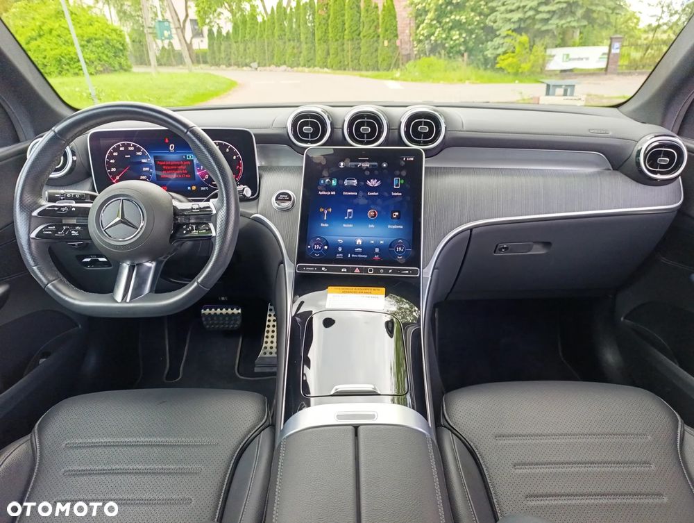 Mercedes-Benz GLC - 8