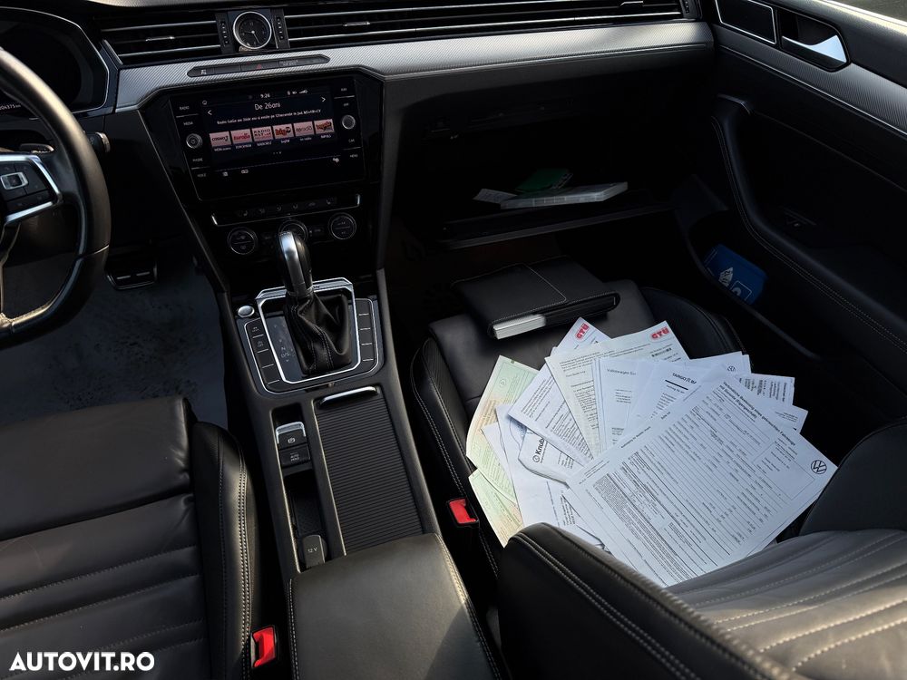 Volkswagen Passat 2.0 TDI SCR 4Motion DSG Highline - 19