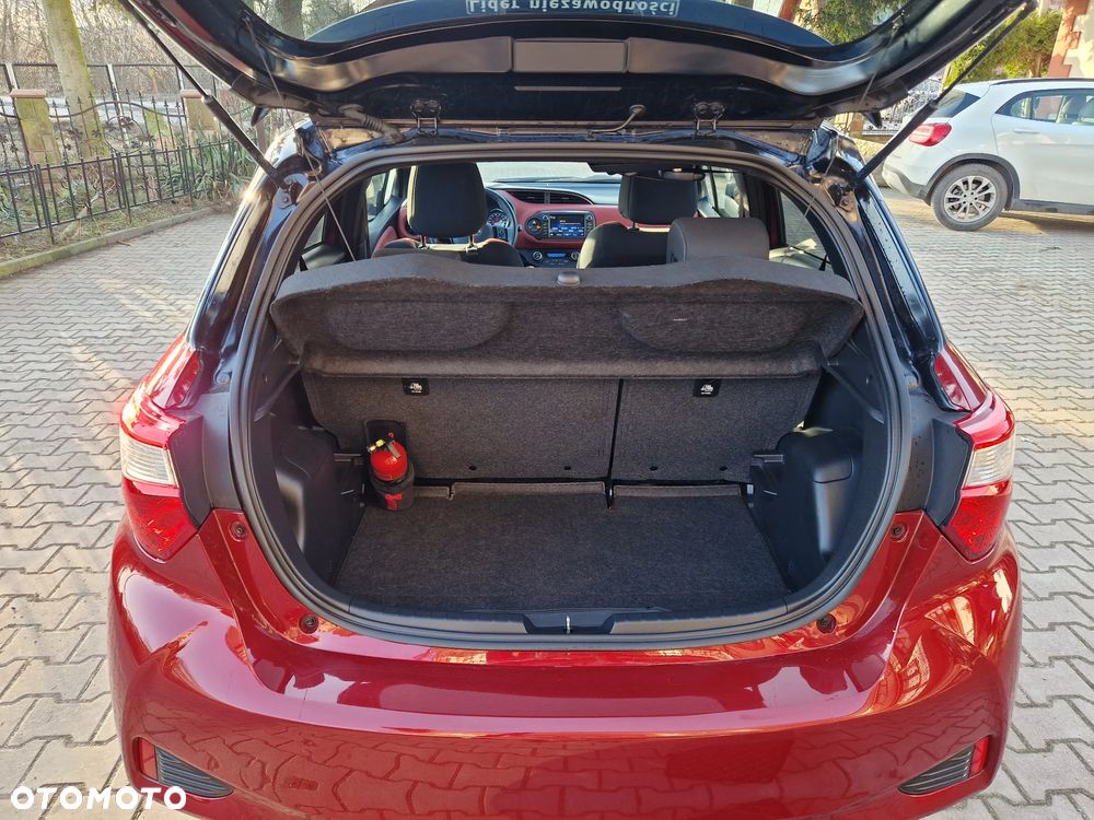 Toyota Yaris 1.5 Selection CVT - 13