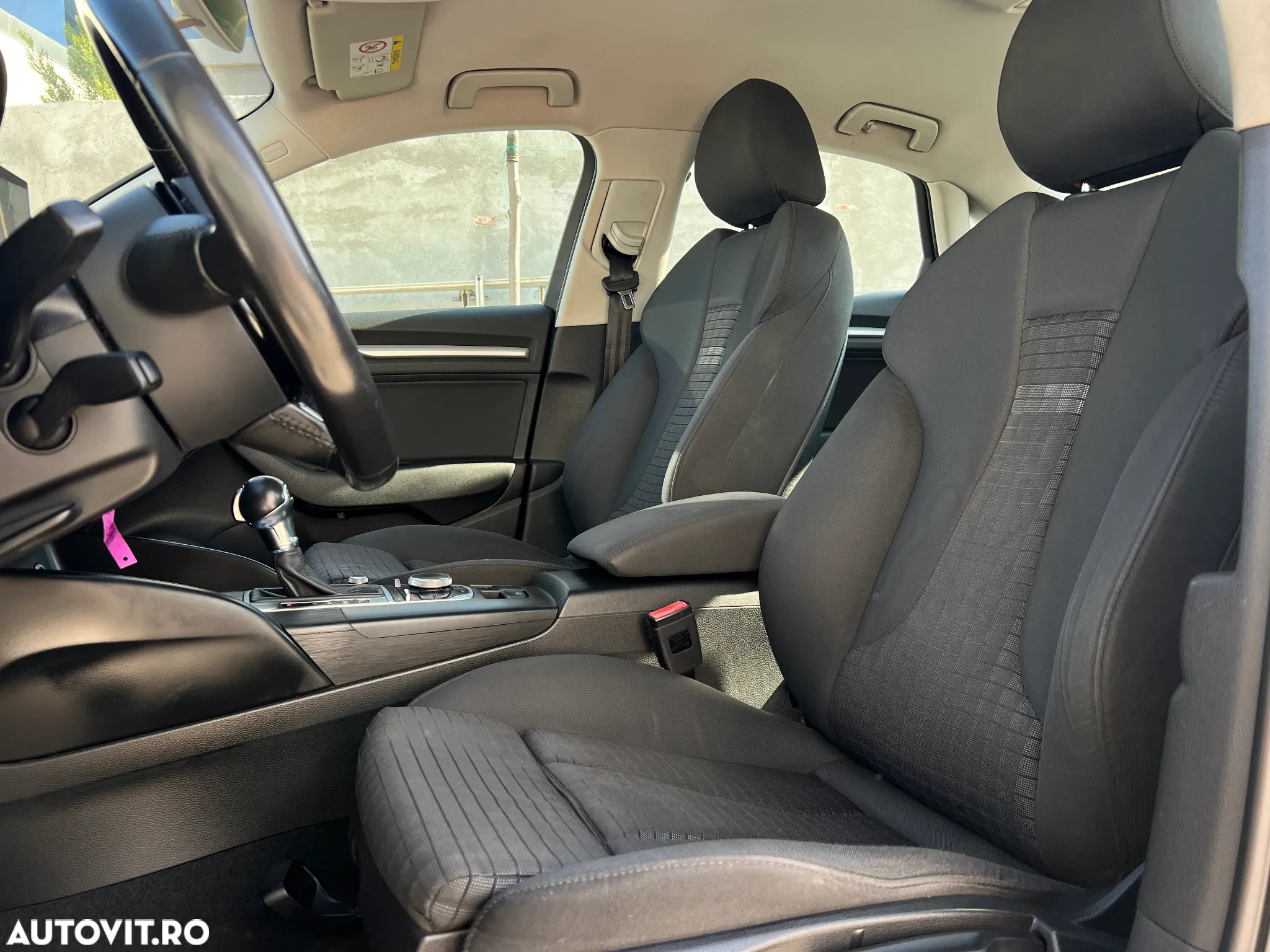 Audi A3 Sportback 1.6 TDI clean Stronic Ambiente - 6