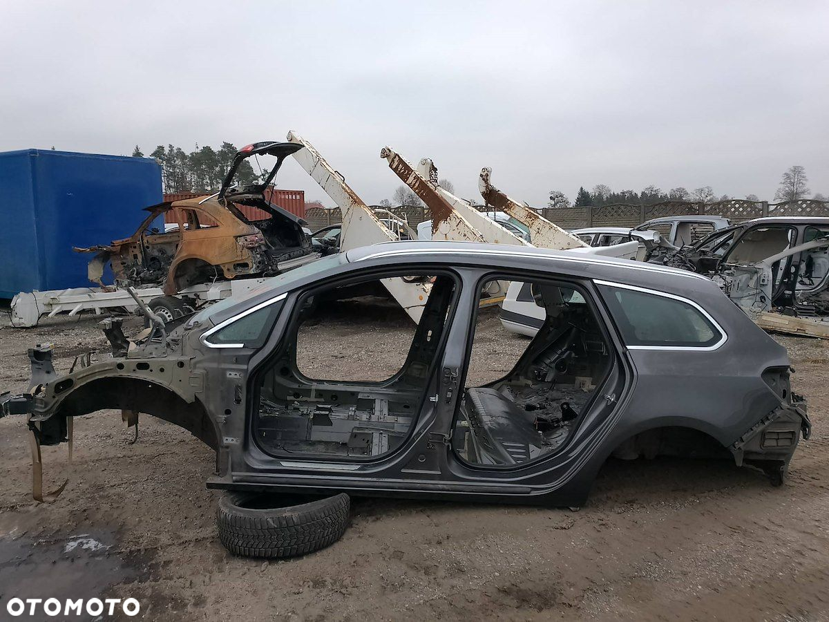 DACH OPEL ASTRA J Z177 KOMBI - 5