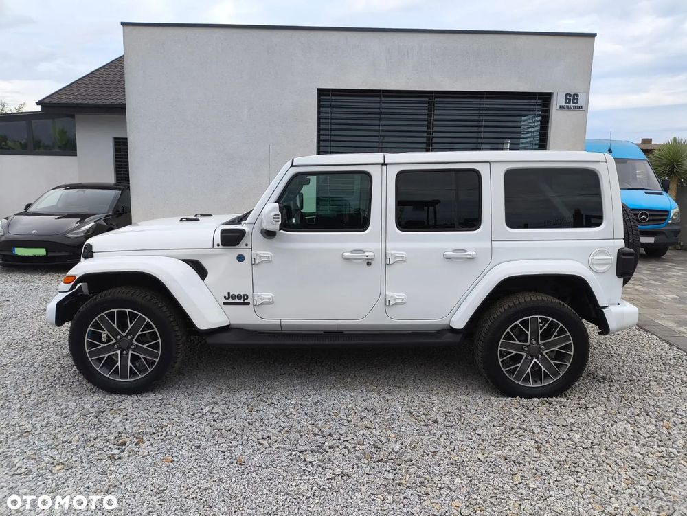 Jeep Wrangler - 2