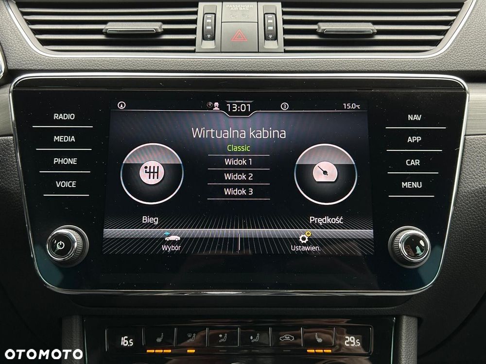 Skoda Superb 2.0 TSI Style DSG - 33