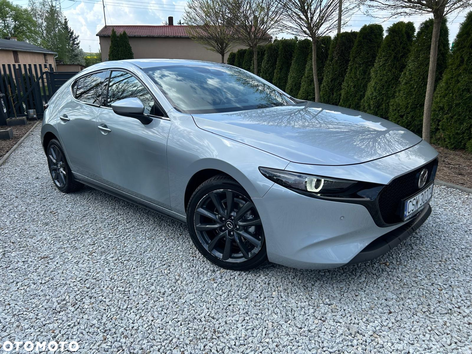 Mazda 3 e-SKYACTIV-G 2.0 M HYBRID 150 HOMURA - 12