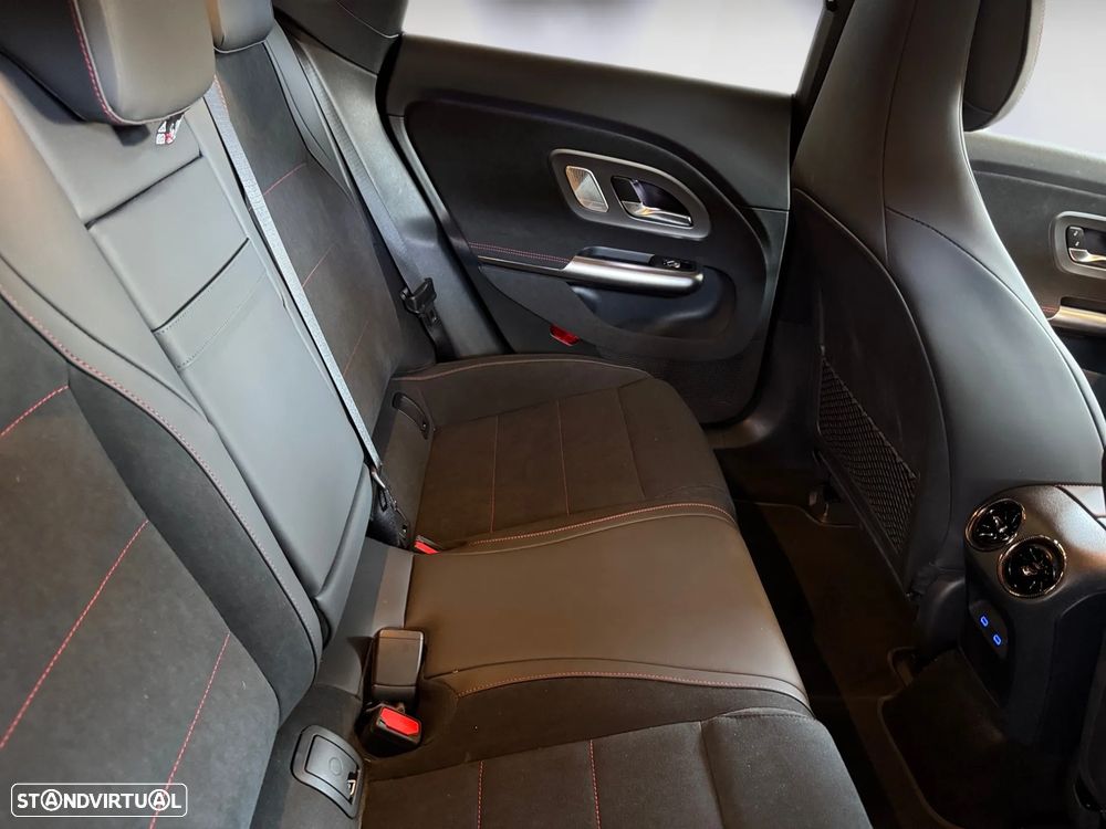 Mercedes-Benz CLA 250+ - 23