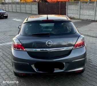 Opel Astra III GTC 1.4 111 - 8
