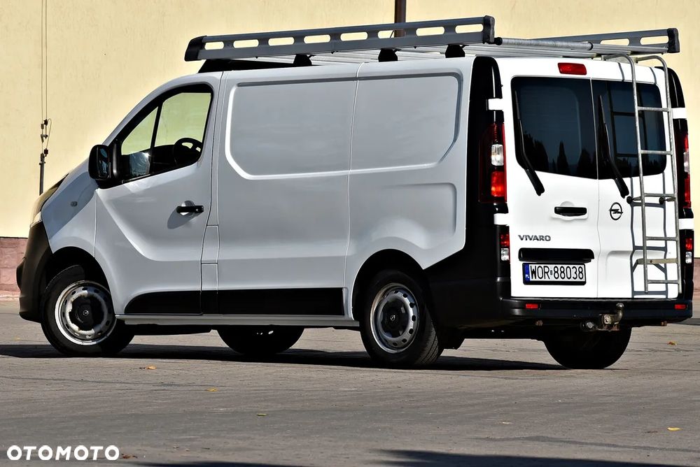 Opel Vivaro - 26