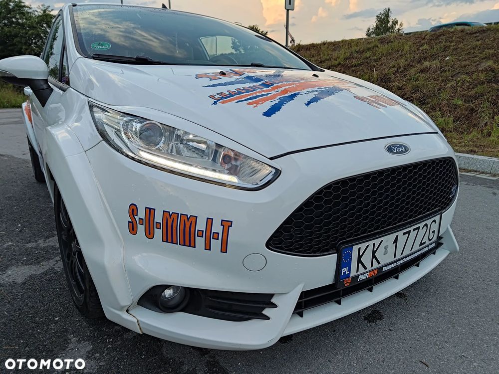 Ford Fiesta 1.6 EcoBoost ST - 5
