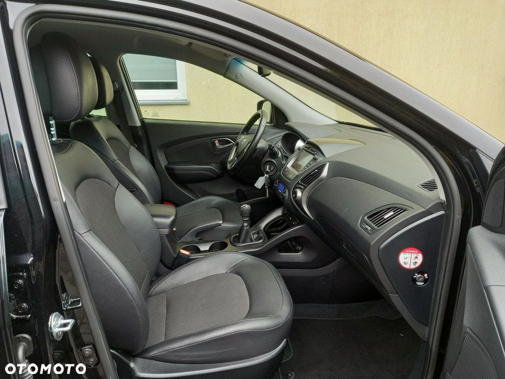 Hyundai ix35 1.7 CRDi Premium 2WD - 23