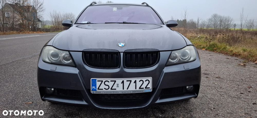 BMW Seria 3 335xi - 2