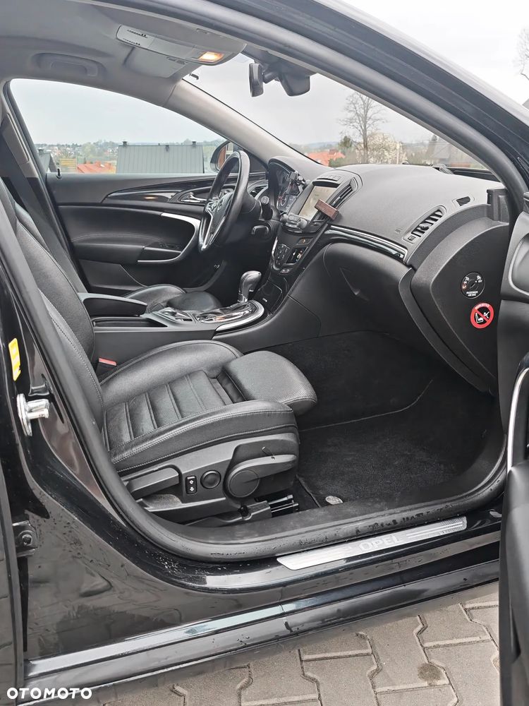 Opel Insignia 1.6 SIDI Turbo Touer Innovation - 25