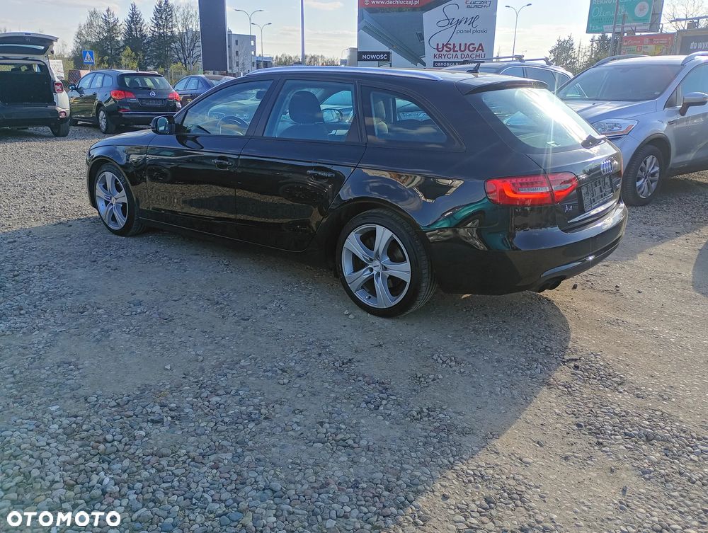 Audi A4 Avant 2.0 TDI DPF Ambiente - 26