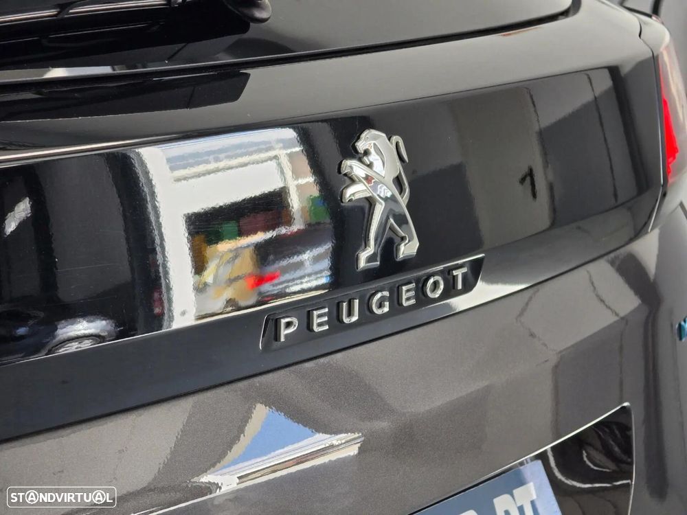 Peugeot 3008 1.6 Hybrid Allure e-EAT8 - 16